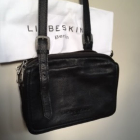 LIEBESKIND black all leather crossbody bag - Picture 1 of 4